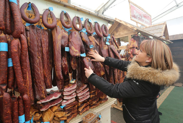 Укус пршуте исти, а пушнице као апотеке